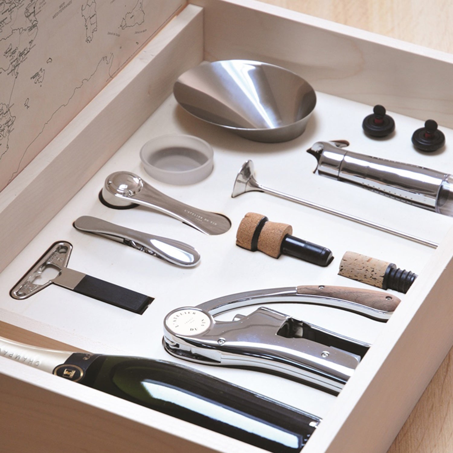 SANBRI L'Atelier du Vin Oeno Box Connoisseur 1 Wine Accessory Set